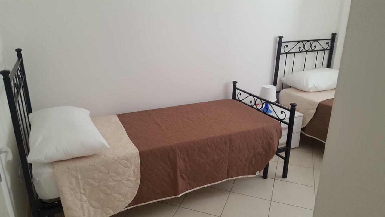 Casa Vacanze Cristoforo Colombo Apartamento Lido Conchiglia Exterior foto