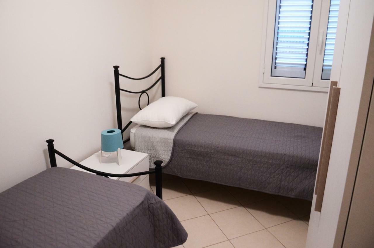 Casa Vacanze Cristoforo Colombo Apartamento Lido Conchiglia Exterior foto
