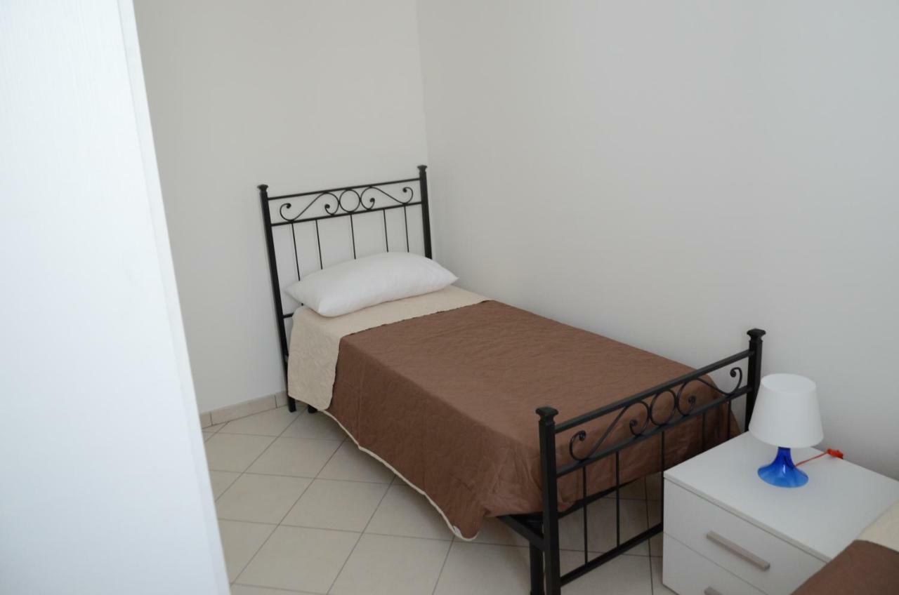 Casa Vacanze Cristoforo Colombo Apartamento Lido Conchiglia Exterior foto